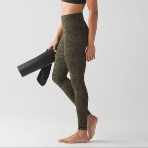 LULULEMON LEGGINGS